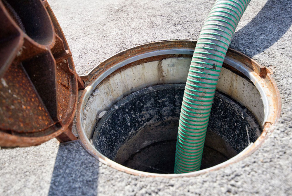 Sewer Line cleaning Service in Tampa Florida